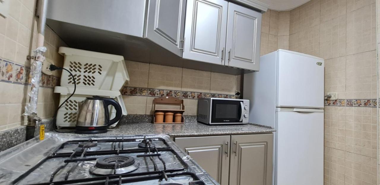 Comfy 3 Bedrooms Apartment In Cairo 96 Bagian luar foto